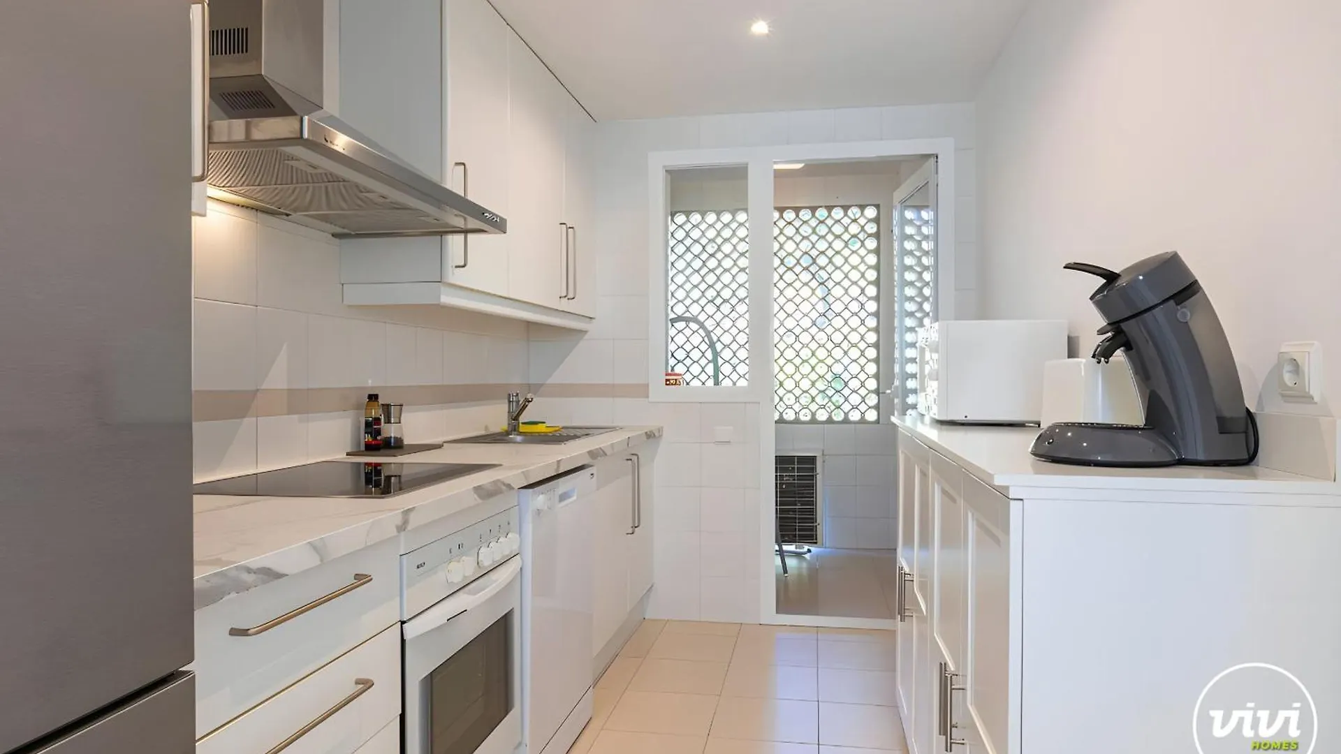 Vivi Homes - El Lago Marbella 0*,