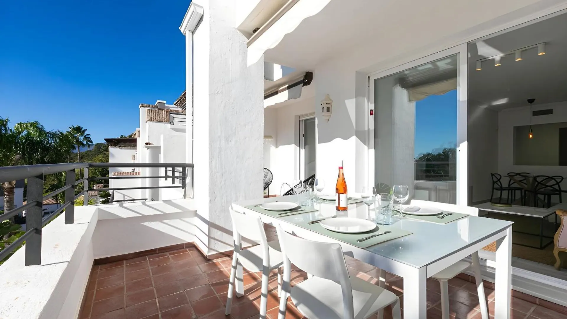 Vivi Homes - El Lago Marbella España