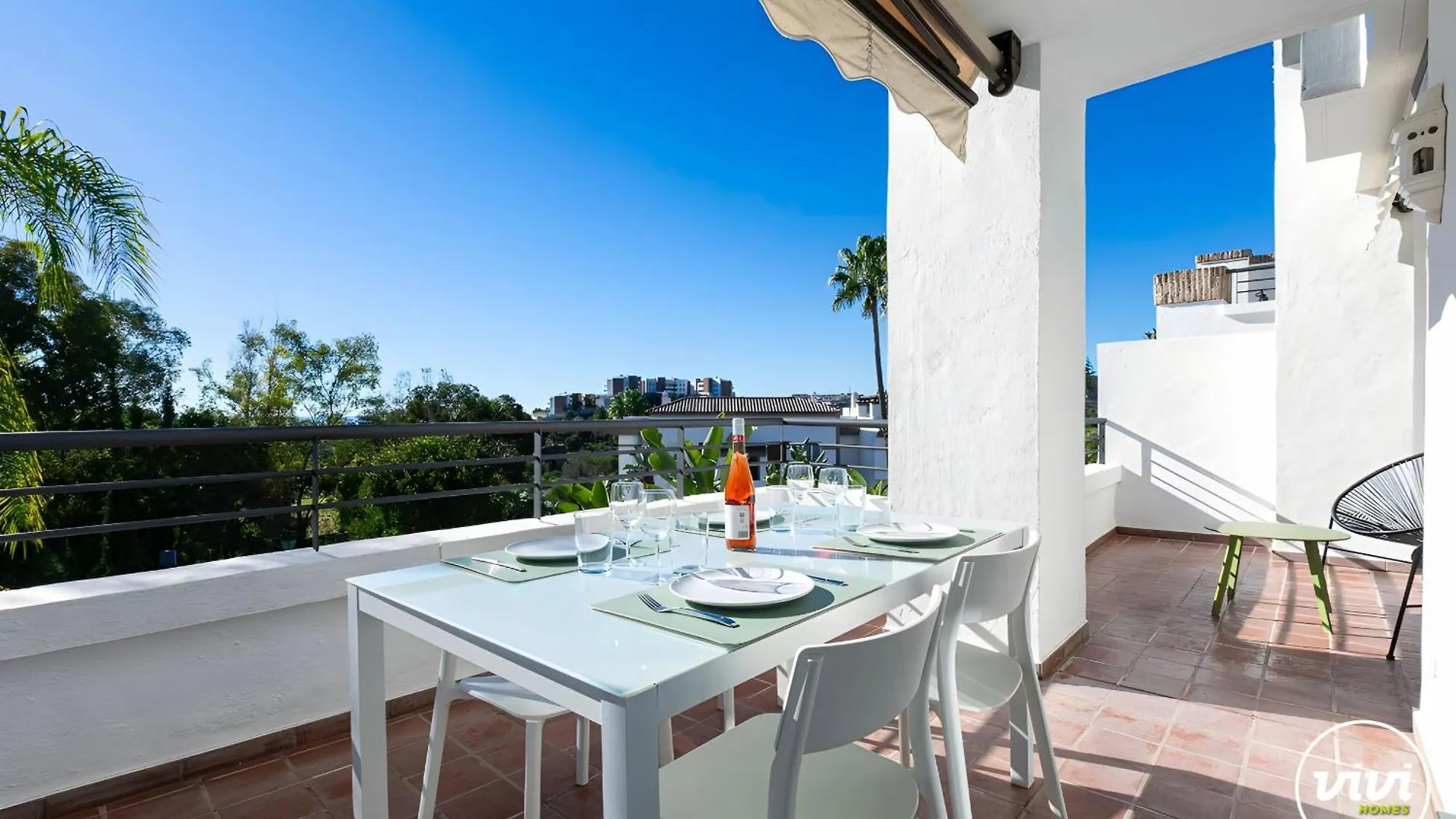 Vivi Homes - El Lago Marbella 0*,  España